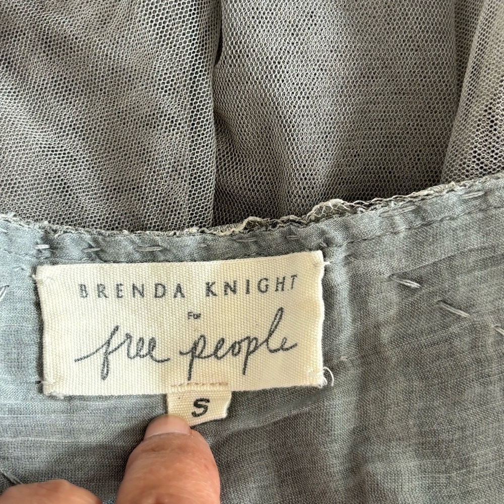 New FREE‎ PEOPLE X BRENDA KNIGHT FAIRY CHIFFON MINI SKIRT Gray Layered Size S - Picture 7 of 9